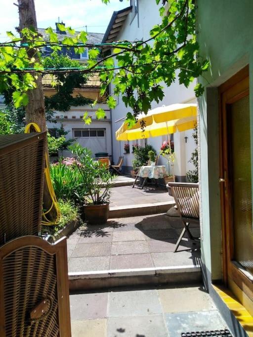 Urlaub Am Rhein, Ferienwohnung Mit Garten Boppard Exterior foto